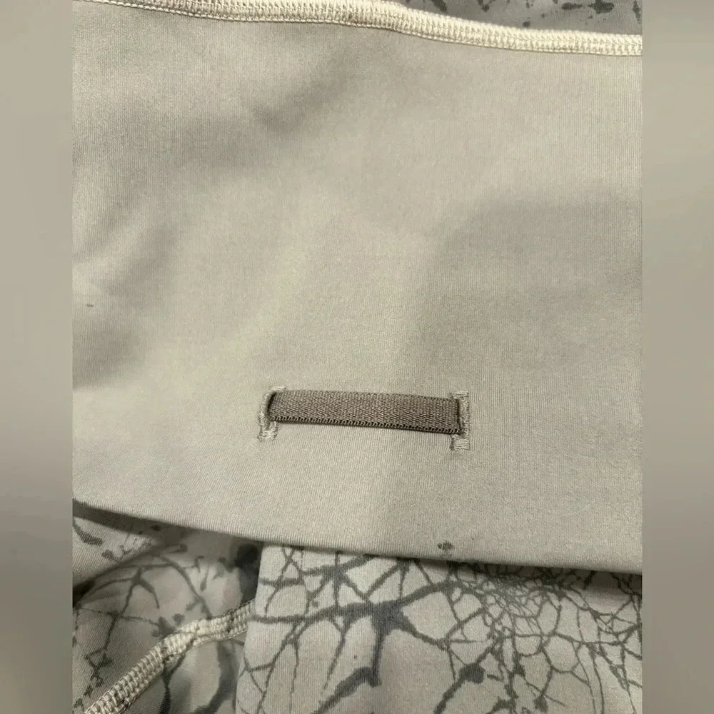 Lululemon Wunder Train HR Tight 25” Dye Size 20